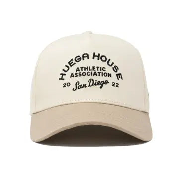 Huega House - natural hat